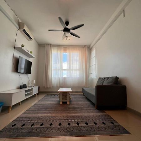 Guppy Homestay Apartment Near Ktcc & Drawbridge 1 Bedroom Airconditioned 쿠알라트렝가누 외부 사진